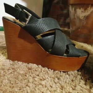 Size 8.5 Platform Sandals
